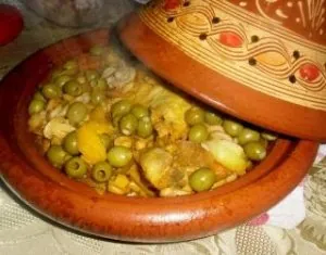 tajine-de-mouton-facon-marocaine-pommes-de-terre.jpeg