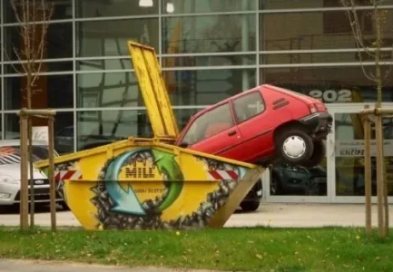 227922