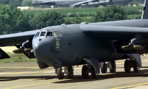 B52.jpg