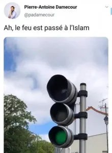 le feu passe à l'islam .jpg
