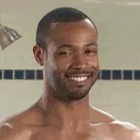 253605