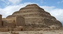 pyramide.jpg