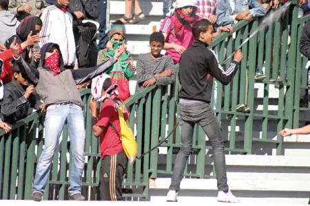 hooliganisme-maroc-(2012-04-30).jpg