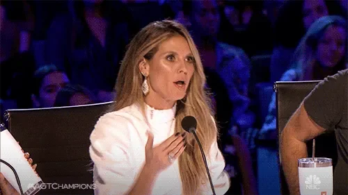LZ2zUwvYE8vhNNj6v6.gif