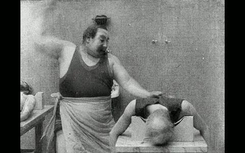 67c032cfe63d00e8c882edf2f6af1df1.gif