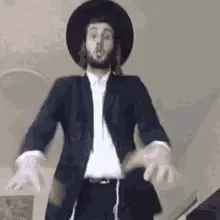 tenor (9).gif