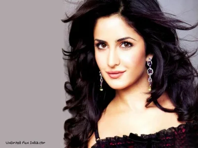 Katrina-Kaif-hot-wallpapers (8).jpg