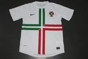 euro_2012_portugal_away_jersey-300x200.jpg