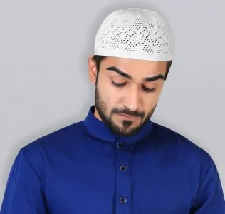 trandy-jumaah-white-kufi-b.jpg