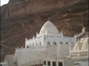 Mausolee-du-Prophete-Hud--Hadramawt-.jpg
