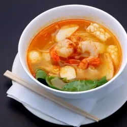 soupe-thaie-epicee-aux-crevettes.jpg