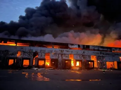 A warehouse of frozen food caught on fire after shelling in the Kiev region, March 12th.jpg