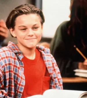 leonardo-dicaprio-a-fait-ses-debuts-a-11-ans-dans-la-serie-americaine-quoi-de-neuf-docteur-en-19.jpg