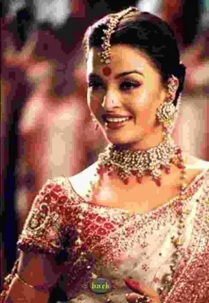 90eae6ab8d1cda2c29593492919265c2--devdas-aishwarya-rai(1).jpg