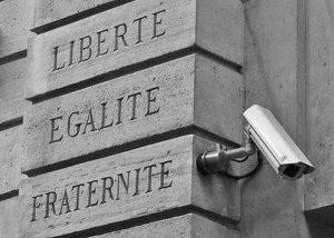 liberte-egalite-fraternite-surveillance.jpg