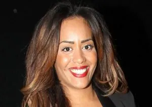 amel-bent_kcspress_recadre2.jpg