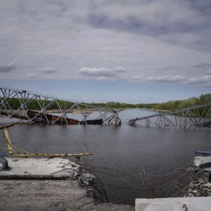 pont foutu.jpg