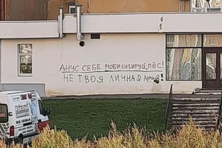 FdVQO8mWQAAdIVd.jpg