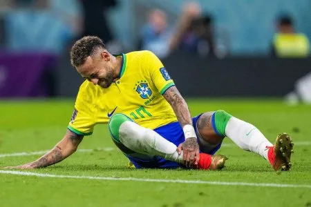 neymar-la-promesse-folle-du-bresil-icon_bb221124jm083-353940.jpg