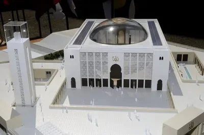 maquette-mosquee-marseille.jpg