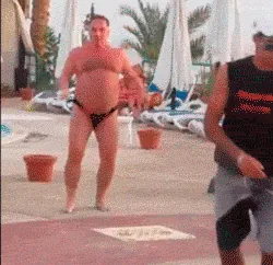 2hm3rKS7FWjm0.gif