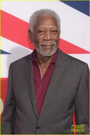 morgan-freeman-banned-from-russia-fans-react-01.jpg
