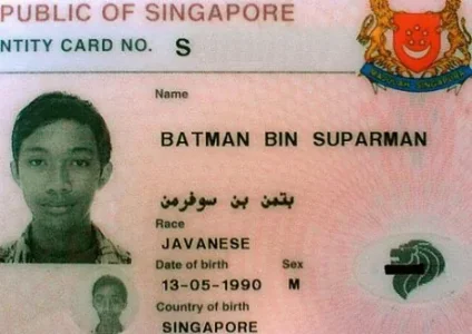 l_une_des_cartes_d_identite_les_plus_bizarres_dans_le_monde.jpg