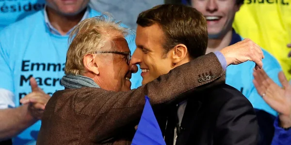 emmanuel-macron-sera-a-cannes-dans-un-documentaire-de-daniel-cohn-bendit.jpg