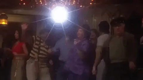 1694946238076.gif