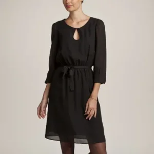 robe 1.jpg