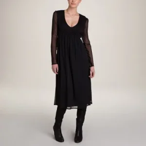 robe 2.jpg