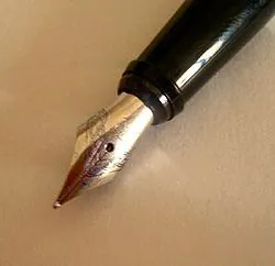 250px-Stylo_Plume.jpg