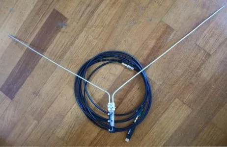 v-dipole2.jpg v-dipole2.jpg