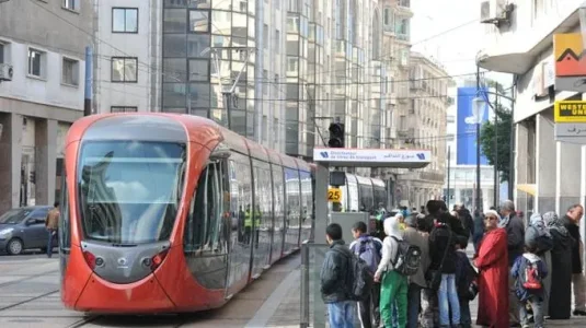 Tram%20casa%20RT.jpg Tram%20casa%20RT.jpg