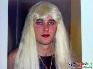 Ugly-People-Unite-002.jpg