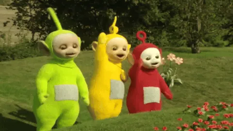 giphy.gif