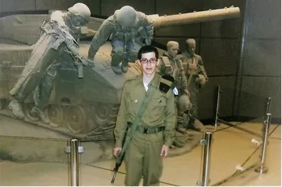 shalit[1].jpg