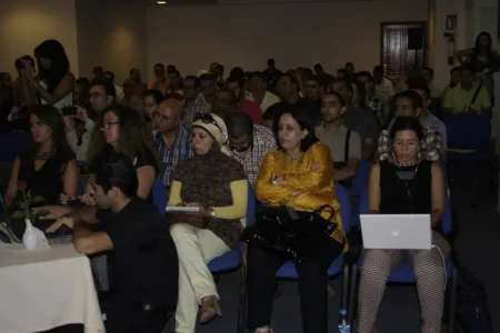 tanger twia debat.JPG