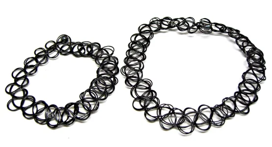 collier-ras-du-cou-annees-1990.jpg