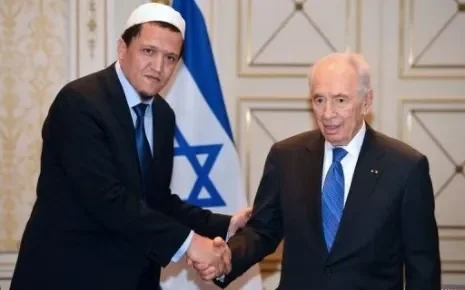 7759332874_l-imam-hassen-chalghoumi-et-le-president-israelien-shimon-peres1.jpg
