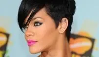 rihanna-adopte-une-coupe-courte.jpeg