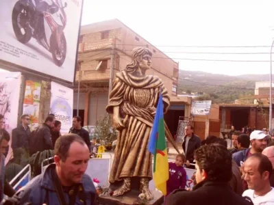 Aksil à Bijaya.jpg