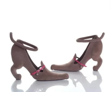 chaussure_femme_art_design_chien.jpg