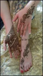 tatoo henna pied et main 2.jpg