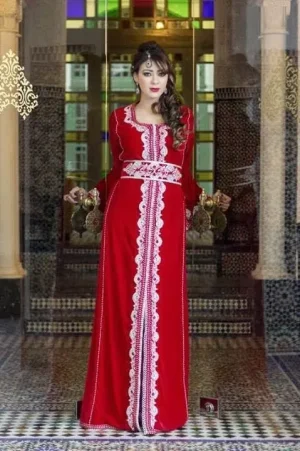 caftan-rouge-2014-takchita-velours.jpg