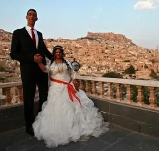 mariage-lhomme-grand-monde-L-ULjb0H.jpeg