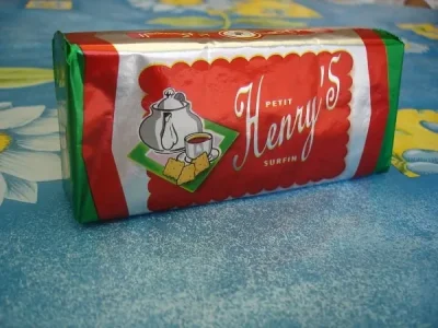 Henrys.jpg
