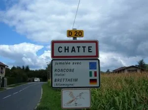 la-ville-se-fait-derober-cinq-a-six-panneaux.jpg