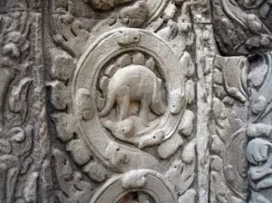 buddhisttemplesandstone2sm.jpg