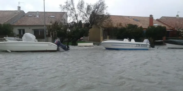 palavas-les-flots-vers-midi-c-est-l-apocalypse_1174237_1000x500.jpg